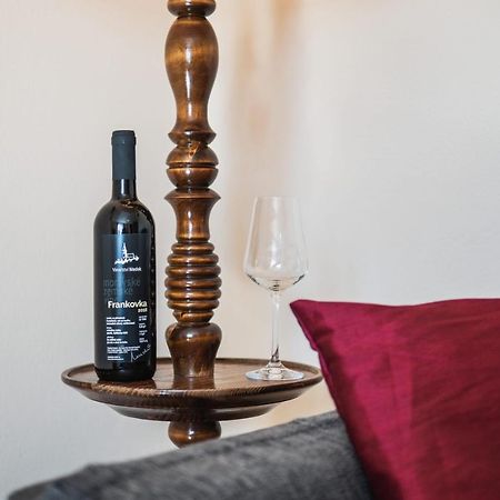 אוהרסקה הראדיסטה Ubytovani Ve Vinarstvi Medek | Medek House & Winery מראה חיצוני תמונה