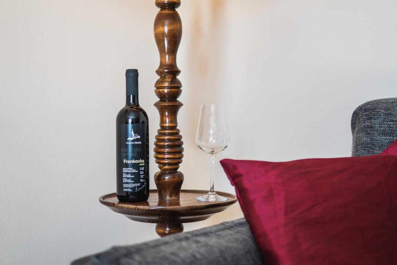 אוהרסקה הראדיסטה Ubytovani Ve Vinarstvi Medek | Medek House & Winery מראה חיצוני תמונה